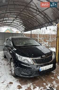 Седан Kia Rio 2012 в Кривом Роге