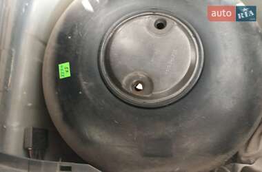 Хэтчбек Kia Rio 2006 в 