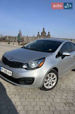 Седан Kia Rio 2015 в Запоріжжі