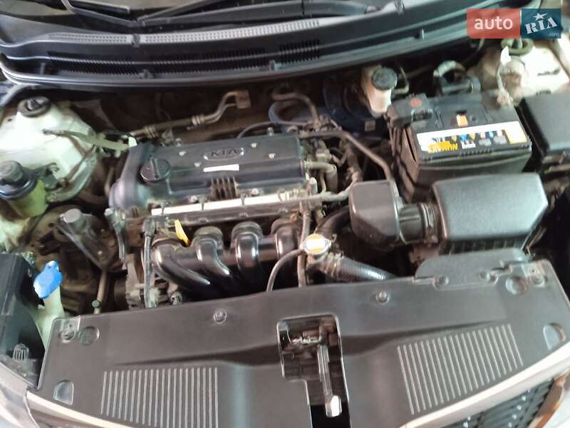 Седан Kia Rio 2012 в Хмельницком фото 2 Седан Kia Rio 2012 в Хмельницком