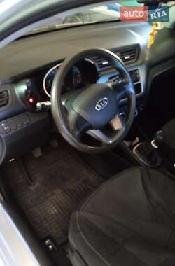 Седан Kia Rio 2012 в Хмельницком