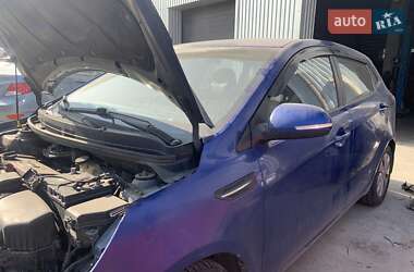 Хэтчбек Kia Rio 2012 в Киеве