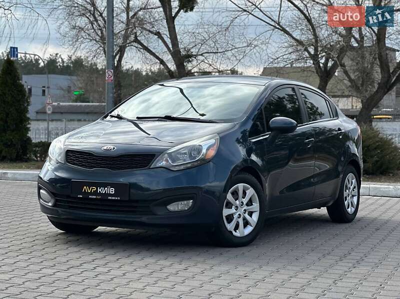 Седан Kia Rio 2013 в Києві