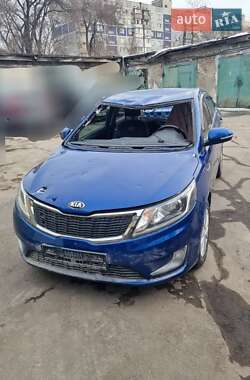 Седан Kia Rio 2013 в Запоріжжі