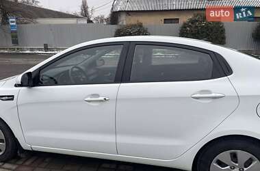 Седан Kia Rio 2012 в 