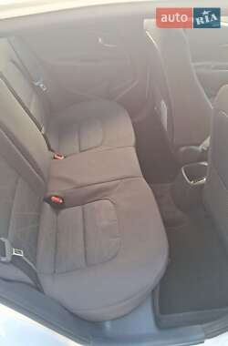 Седан Kia Rio 2017 в Одессе