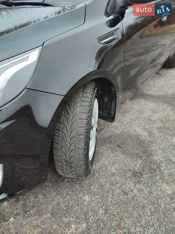 Седан Kia Rio 2013 в Киеве