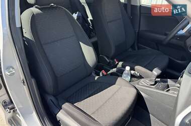 Седан Kia Rio 2019 в Киеве