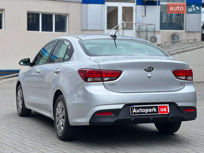 Седан Kia Rio 2018 в Одесі