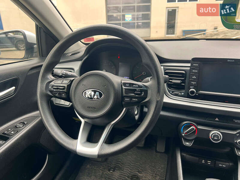 Седан Kia Rio 2018 в Одесі