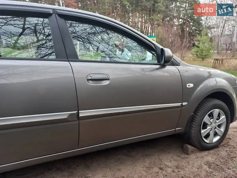 Kia Rio 2011