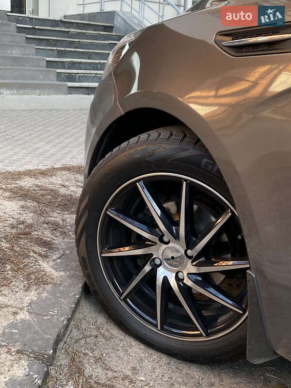 Седан Kia Rio 2013 в Полтаве фото 6 Седан Kia Rio 2013 в Полтаве