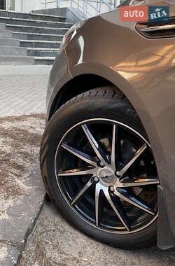 Седан Kia Rio 2013 в 