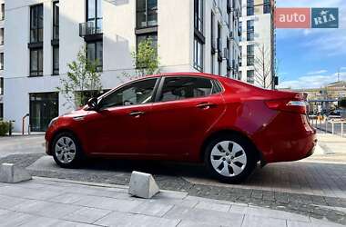 Седан Kia Rio 2012 в 