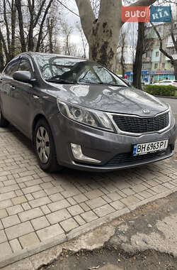 Седан Kia Rio 2013 в Одесі