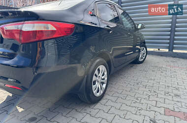 Седан Kia Rio 2012 в 