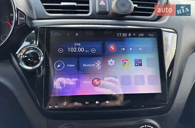 Седан Kia Rio 2012 в 