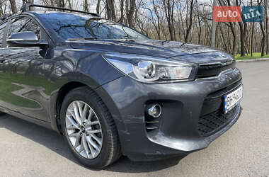 Хетчбек Kia Rio 2018 в 