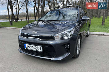 Хетчбек Kia Rio 2018 в 