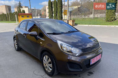 Kia Rio 2012 Kia Rio 2012