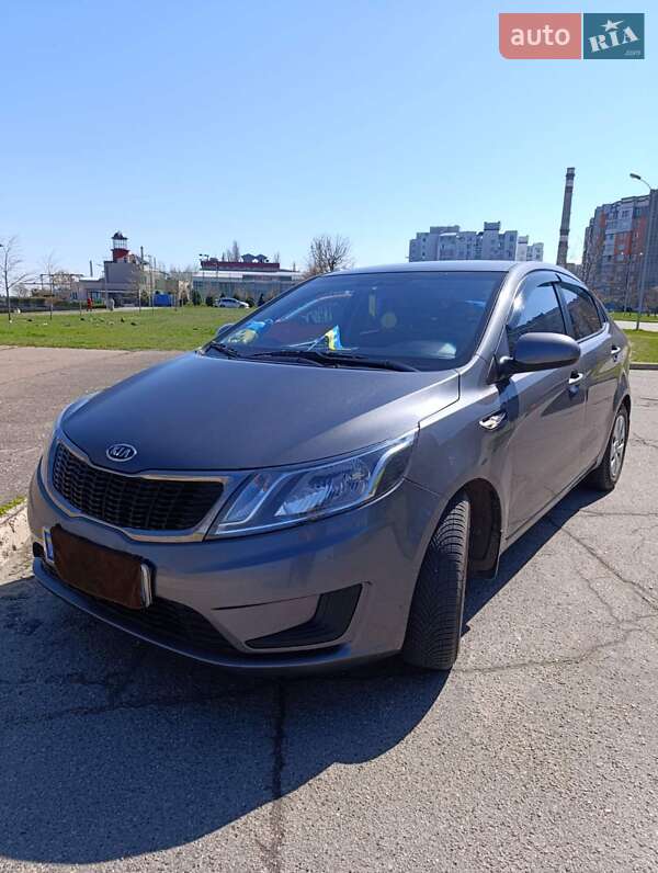Седан Kia Rio 2012 в 