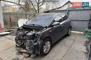 Хэтчбек Kia Rio 2012 в 