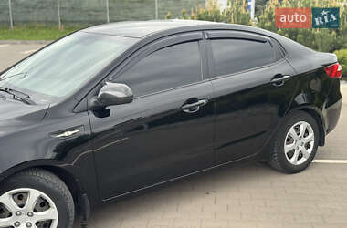 Седан Kia Rio 2013 в 