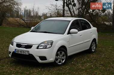 Kia Rio 2011 Kia Rio 2011