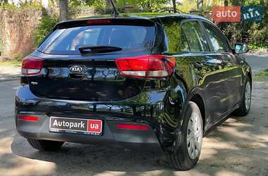 Хетчбек Kia Rio 2018 в 