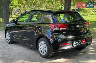 Хетчбек Kia Rio 2018 в 