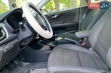 Хетчбек Kia Rio 2018 в 