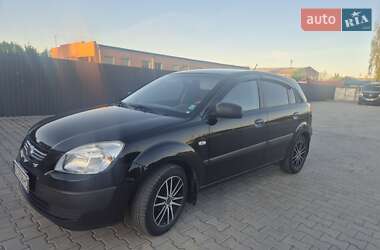 Хетчбек Kia Rio 2007 в Дніпрі