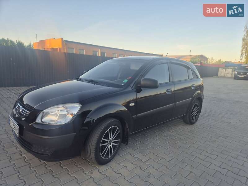 Хэтчбек Kia Rio 2007 в Днепре