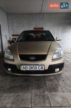 Седан Kia Rio 2009 в Виннице