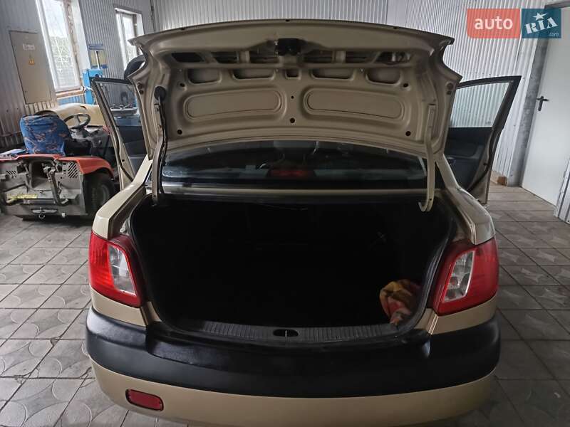 Седан Kia Rio 2009 в Вінниці фото 30 Седан Kia Rio 2009 в Вінниці