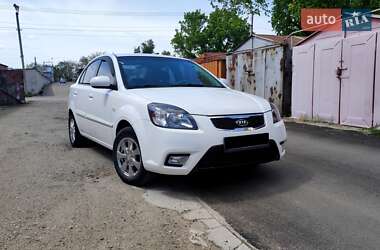 Kia Rio 2011 Kia Rio 2011