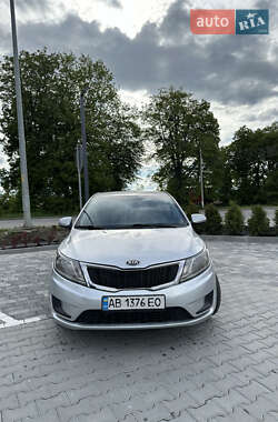 Седан Kia Rio 2013 в Виннице