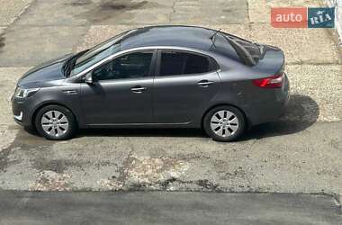 Седан Kia Rio 2012 в Киеве