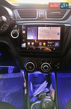 Kia Rio 2012 Kia Rio 2012
