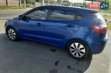 Хетчбек Kia Rio 2012 в Києві