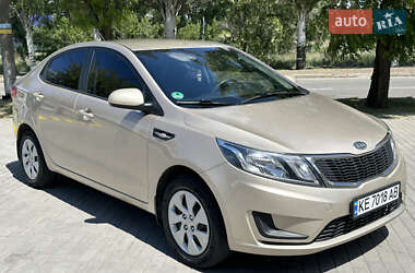 Седан Kia Rio 2012 в 