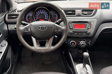 Седан Kia Rio 2012 в 