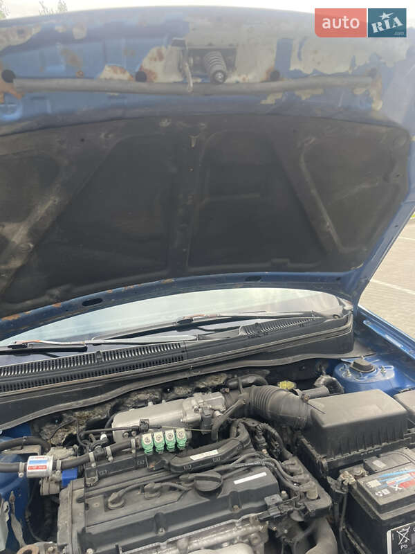 Седан Kia Rio 2007 в Львові