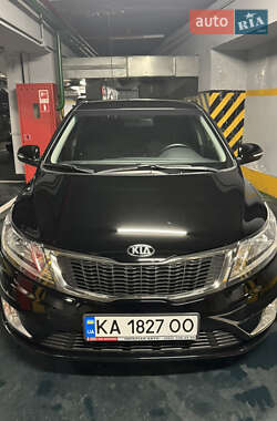 Седан Kia Rio 2013 в Киеве
