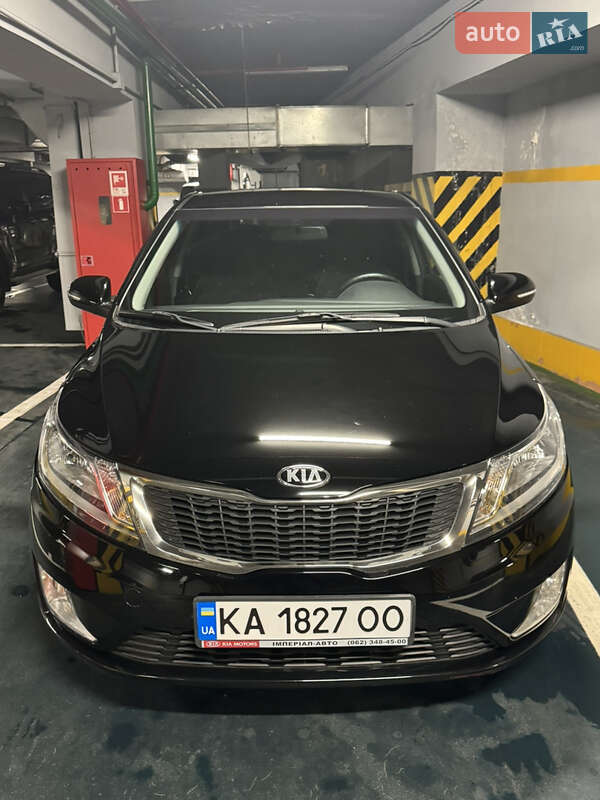 Седан Kia Rio 2013 в 
