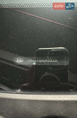 Седан Kia Rio 2013 в 