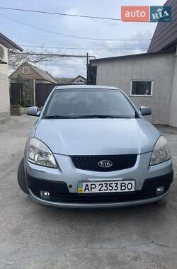 Седан Kia Rio 2007 в Запорожье