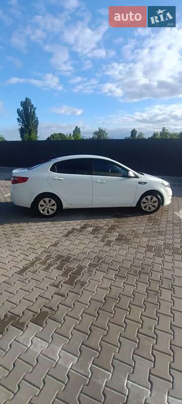 Седан Kia Rio 2012 в Белой Церкви