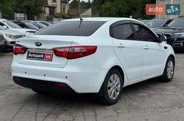 Седан Kia Rio 2013 в 