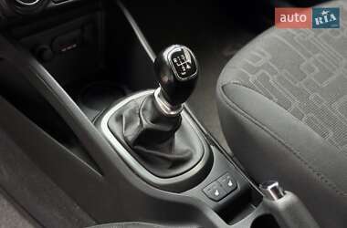 Седан Kia Rio 2013 в 